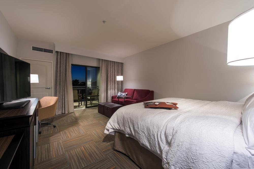Hampton Inn & Suites Phoenix/Tempe Exterior foto