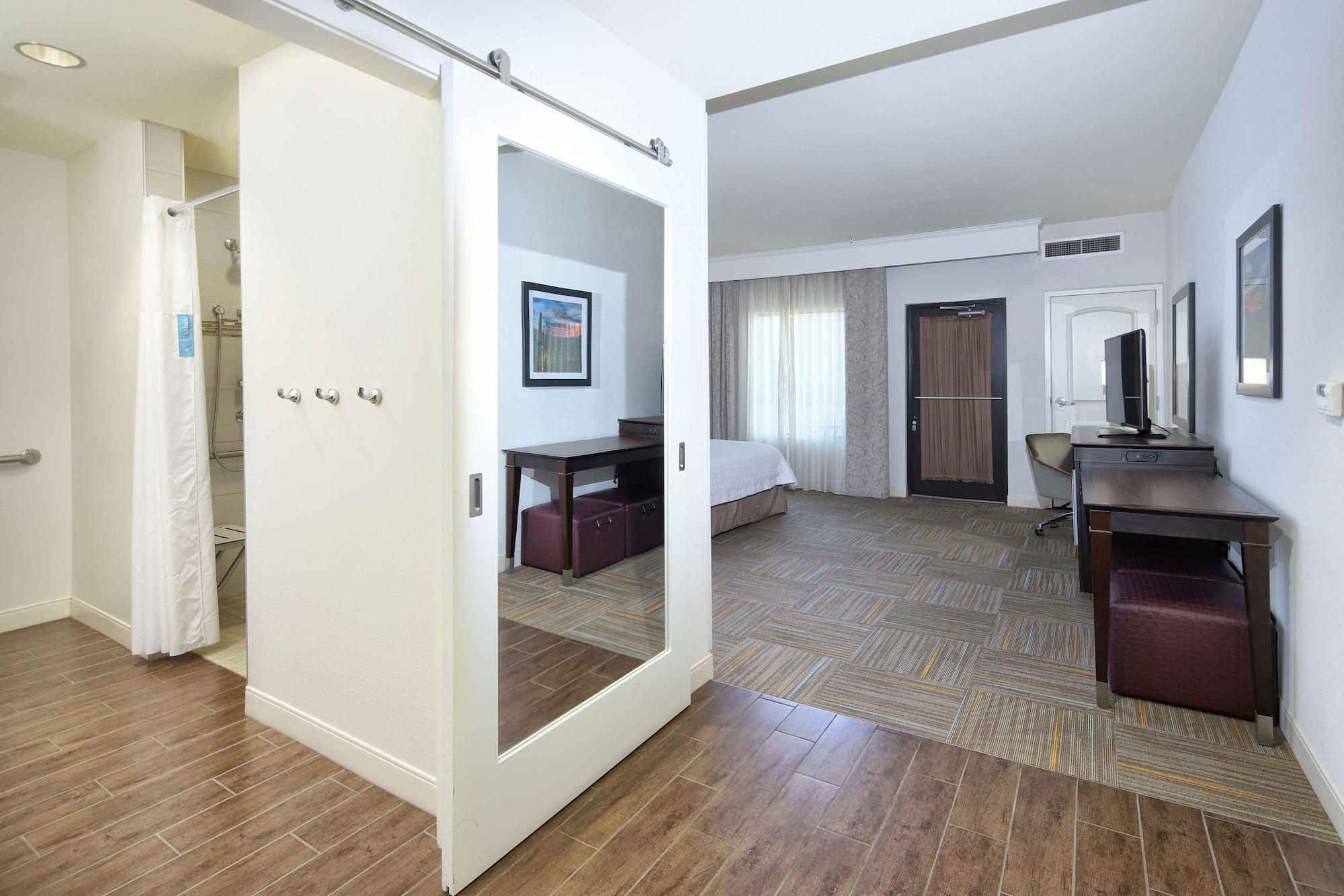 Hampton Inn & Suites Phoenix/Tempe Exterior foto